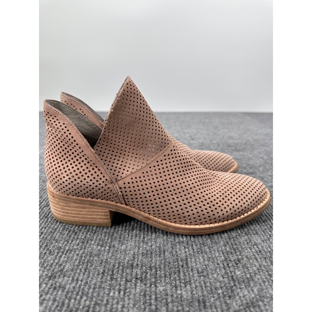 Eileen Fisher Perforated Booties Women 7.5 Leather Cutout Block Heel Tan Modern